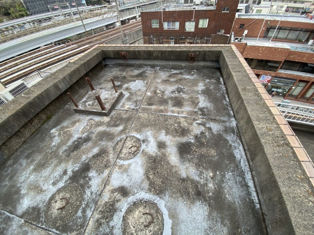 屋上防水工事を検討すべき劣化症状